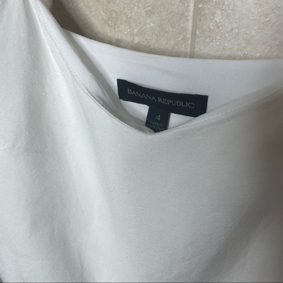 Banana Republic Linen-Blend Ruffle Wrap Dress size 4 - Picture 4 of 6